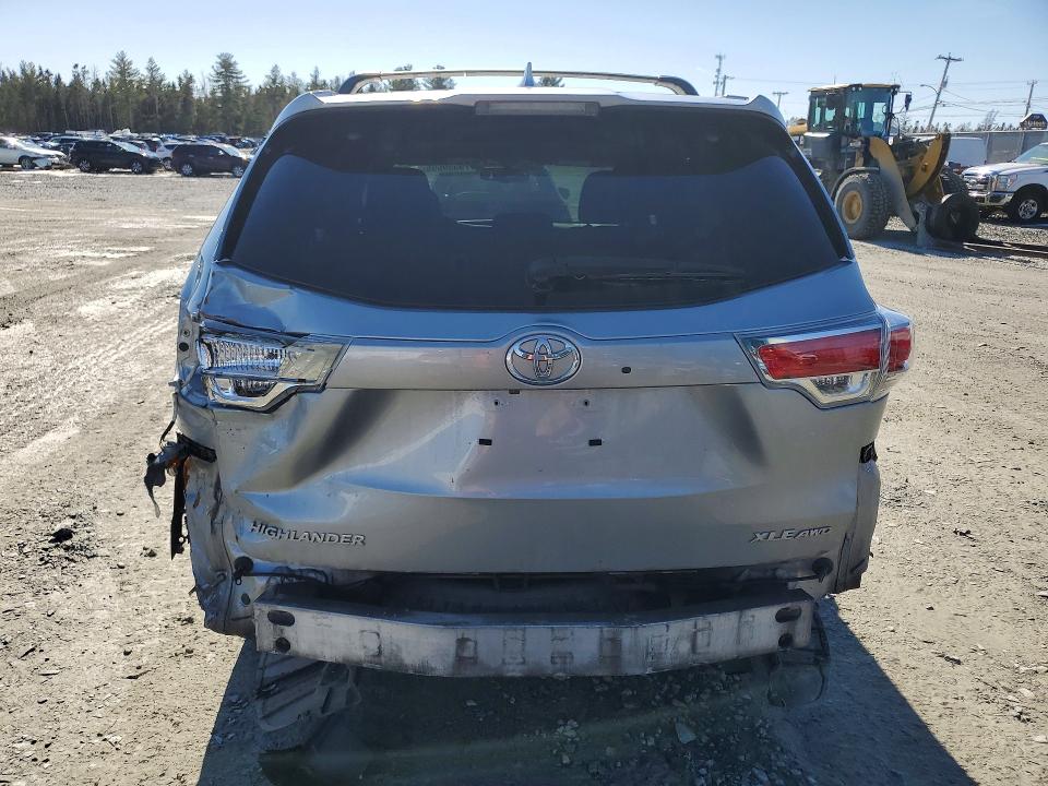 2016 Toyota Highlander VIN 5TDJKRFH2GS502483 COPART salvage auction — REAR END, NS - SALVAGE TITLE, sold $5,200 on 2026-07-23 (photo 6)