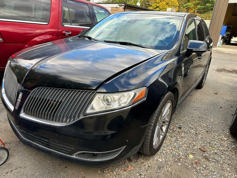 2016 Lincoln Mkt VIN 2LMHJ5AT1GBL01391 COPART salvage auction — NORMAL WEAR, NY - CERTIFICATE OF TITLE (P), sold $900 on 2026-07-08 (photo 2)
