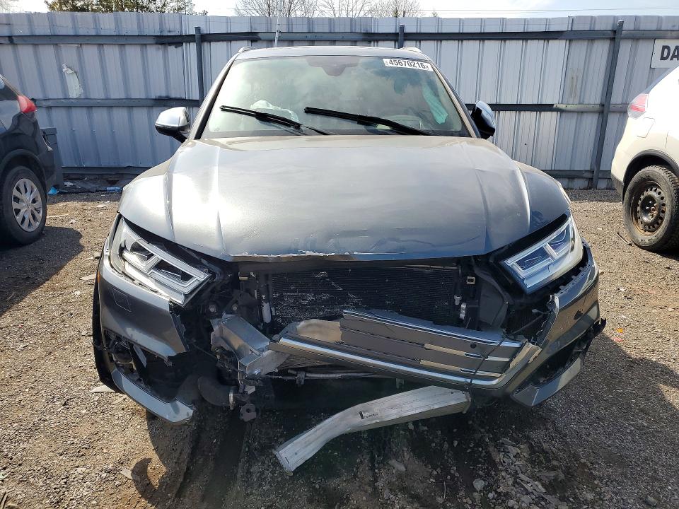 2018 Audi Sq5 VIN WA1C4AFYXJ2061909 COPART salvage auction — FRONT END, Salvage Title, sold $6,100 on 2026-07-09 (photo 5)