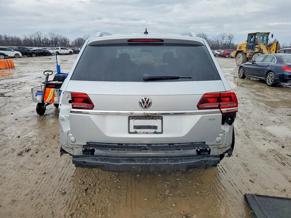 2018 Volkswagen Atlas VIN 1V2AP2CA1JC547924 COPART salvage auction — REAR END, Id - Salvage Certificate Of Title, sold $500 on 2026-07-02 (photo 6)