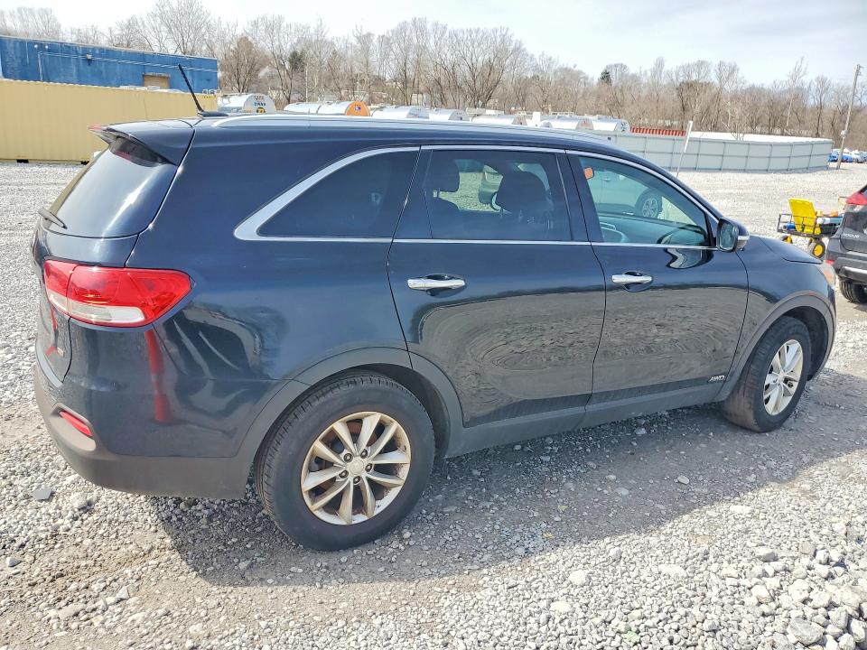 2017 Kia Sorento VIN 5XYPGDA38HG263093 COPART salvage auction — FRONT END, Oh - Cert Of Title-Flood History, sold $2,500 on 2026-07-28 (photo 3)