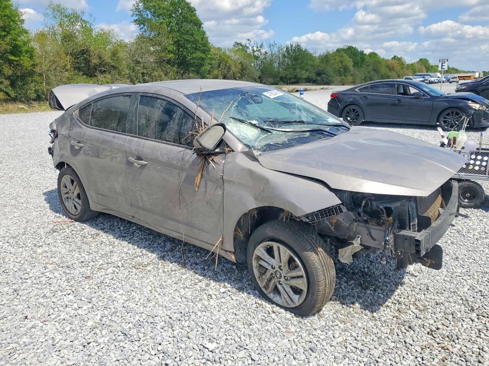 2020 Hyundai Elantra VIN KMHD84LF1LU039142 COPART salvage auction — ALL OVER, Tx - Nonrepairable Title, sold $325 on 2026-07-06 (photo 4)