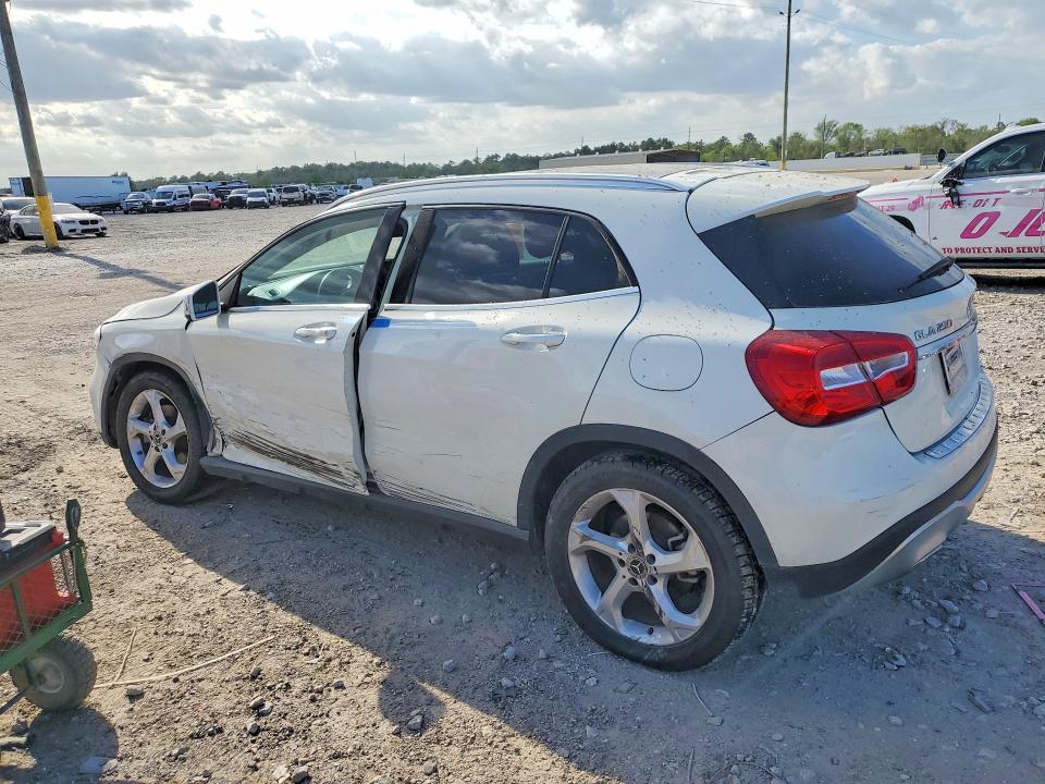 2018 Mercedes-benz Gla-klasse VIN WDCTG4GB2JJ409579 COPART salvage auction — SIDE, Tx - Salvage Vehicle Title, sold $4,000 on 2026-08-03 (photo 2)