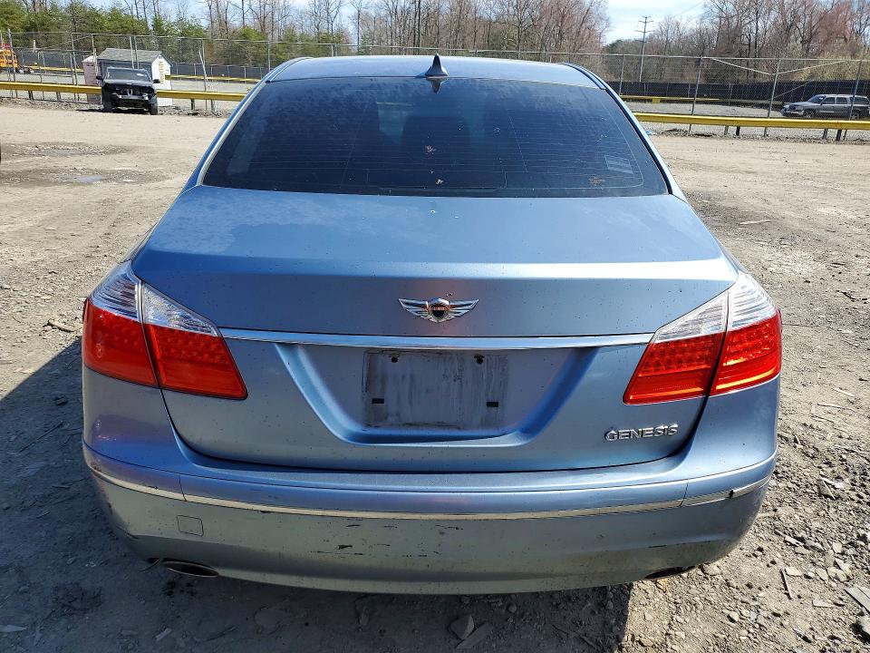 2010 Hyundai Genesis VIN KMHGC4DE5AU099908 COPART salvage auction — FRONT END, Md - Cert Of Salvage > 75% Damage, sold $250 on 2026-07-24 (photo 6)