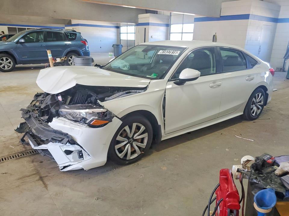 2022 Honda Civic VIN 2HGFE2F2XNH511509 COPART salvage auction — FRONT END, Va - Certificate Of Title, sold $4,050 on 2026-07-09 (photo 1)