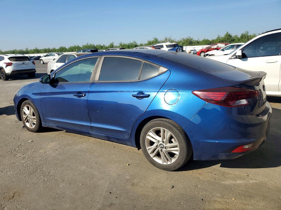 2019 Hyundai Elantra VIN 5NPD84LFXKH435440 COPART salvage auction — MINOR DENT/SCRATCHES, Ca - Dis/Dlr/Exp Only Clean Title, sold $1,300 on 2026-07-09 (photo 2)