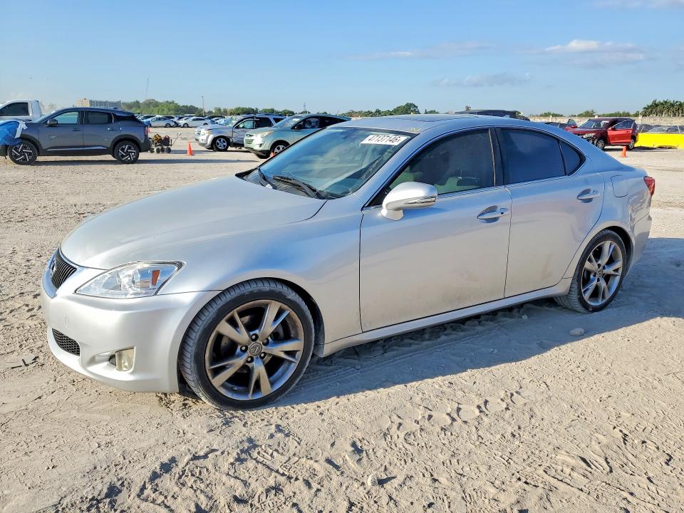 2009 Lexus Is 250 VIN JTHBK262695088994 COPART salvage auction — MINOR DENT/SCRATCHES, FL - CERTIFICATE OF TITLE, sold $425 on 2026-07-20 (photo 1)
