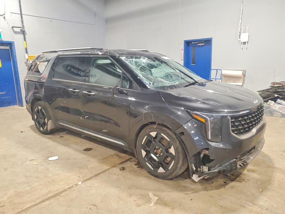 2025 Kia Carnival VIN KNDNC5K33S6493643 COPART salvage auction — FRONT END, NS - SALVAGE TITLE, sold $9,900 on 2026-07-09 (photo 4)