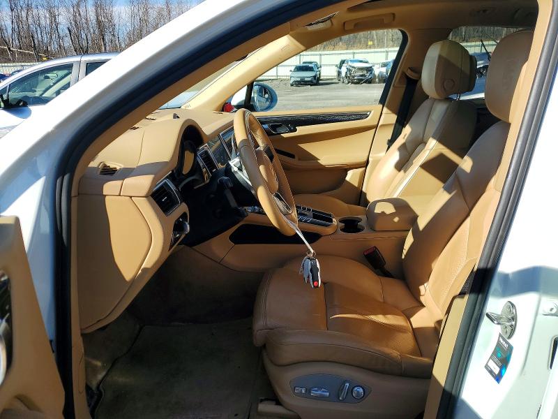 2017 Porsche Macan VIN WP1AB2A50HLB20183 COPART salvage auction — NORMAL WEAR, Mt - Certificate Of Title, sold $7,000 on 2026-08-17 (photo 7)