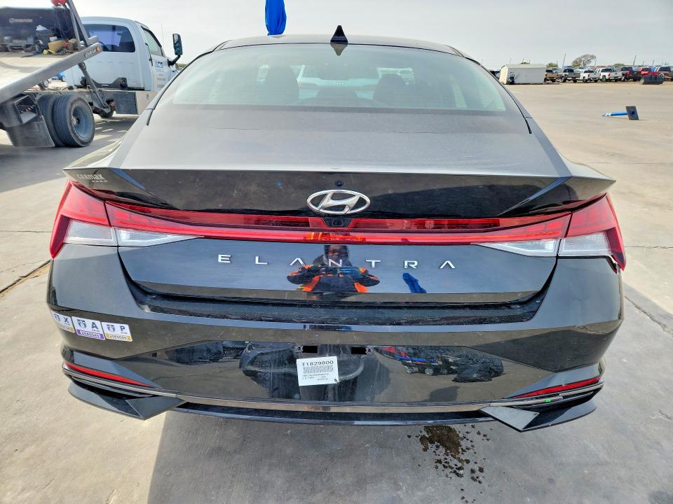 2022 Hyundai Elantra VIN 5NPLN4AG5NH062750 COPART salvage auction — SIDE, Tx - Salvage Vehicle Title, sold $4,650 on 2026-07-20 (photo 6)
