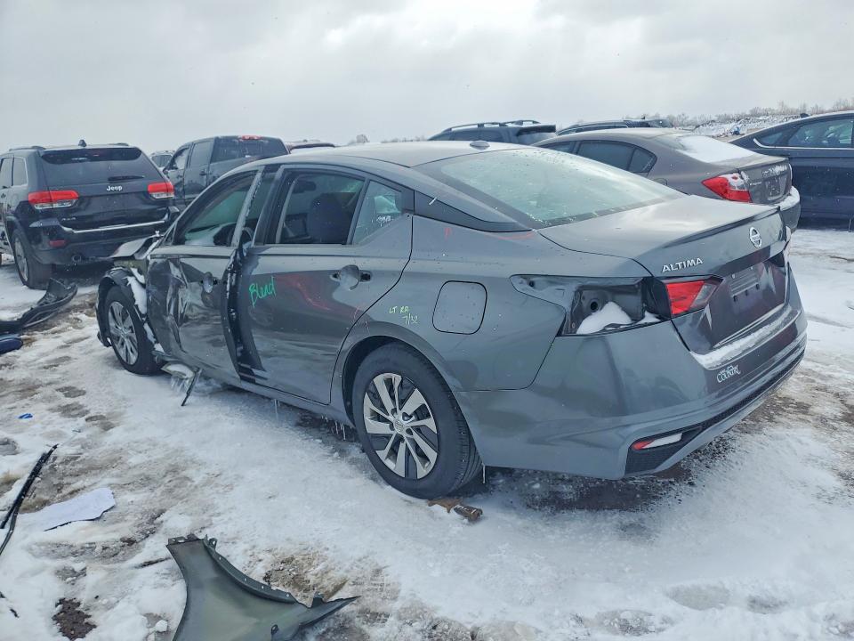 2020 Nissan Altima VIN 1N4BL4BVXLN301811 COPART salvage auction — FRONT END, Il - Salvage Certificate, sold $2,400 on 2026-07-09 (photo 2)