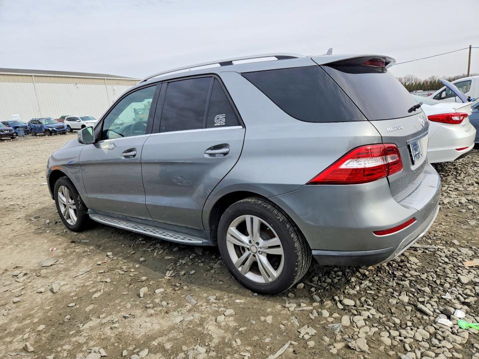 2015 Mercedes-benz Ml-class VIN 4JGDA0EBXFA519323 COPART salvage auction — NORMAL WEAR, Mt - Certificate Of Title, sold $3,600 on 2026-07-08 (photo 3)