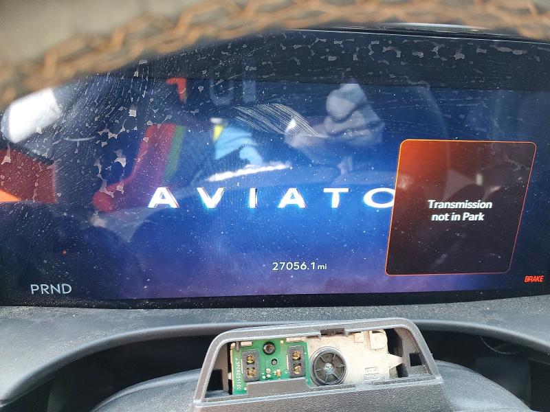 2025 Lincoln Aviator VIN 5LM5J6WC5SGL23437 COPART salvage auction — FRONT END, Tx - Salvage Vehicle Title, sold $12,400 on 2026-07-07 (photo 9)