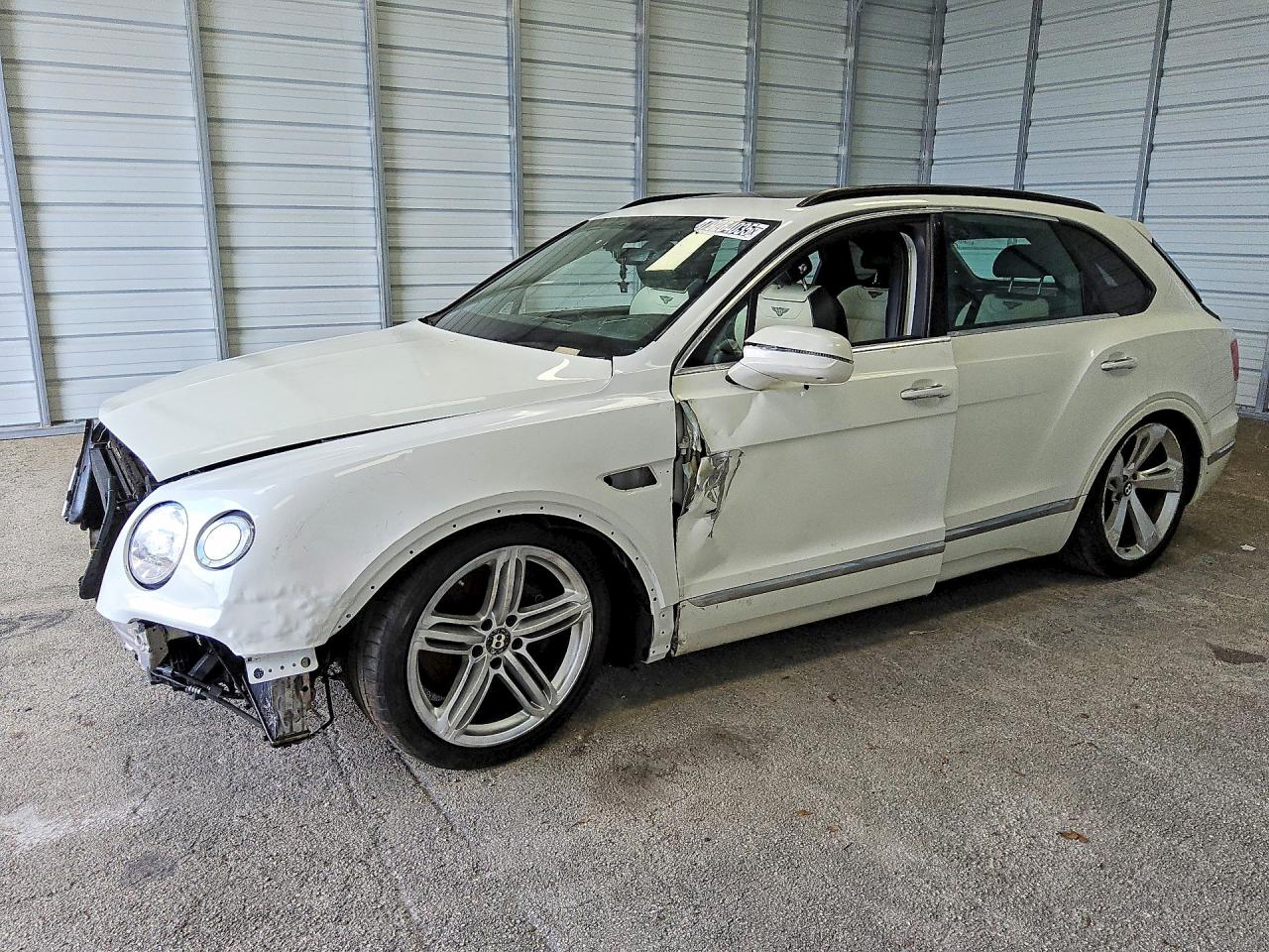2017 Bentley Bentayga VIN SJAAC2ZV8HC015170 COPART salvage auction — Front End, FL - CERTIFICATE OF TITLE, sold $14,600 on 2026-04-07 (photo 1)