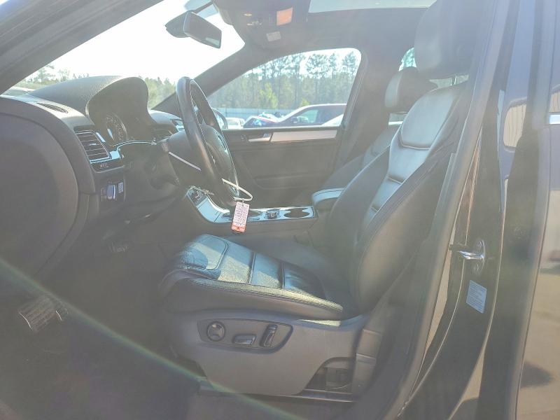 2014 Volkswagen Touareg VIN WVGDP9BPXED007867 COPART salvage auction — FRONT END, SC - CERT OF TITLE-SALVAGE, sold $3,450 on 2026-07-20 (photo 7)