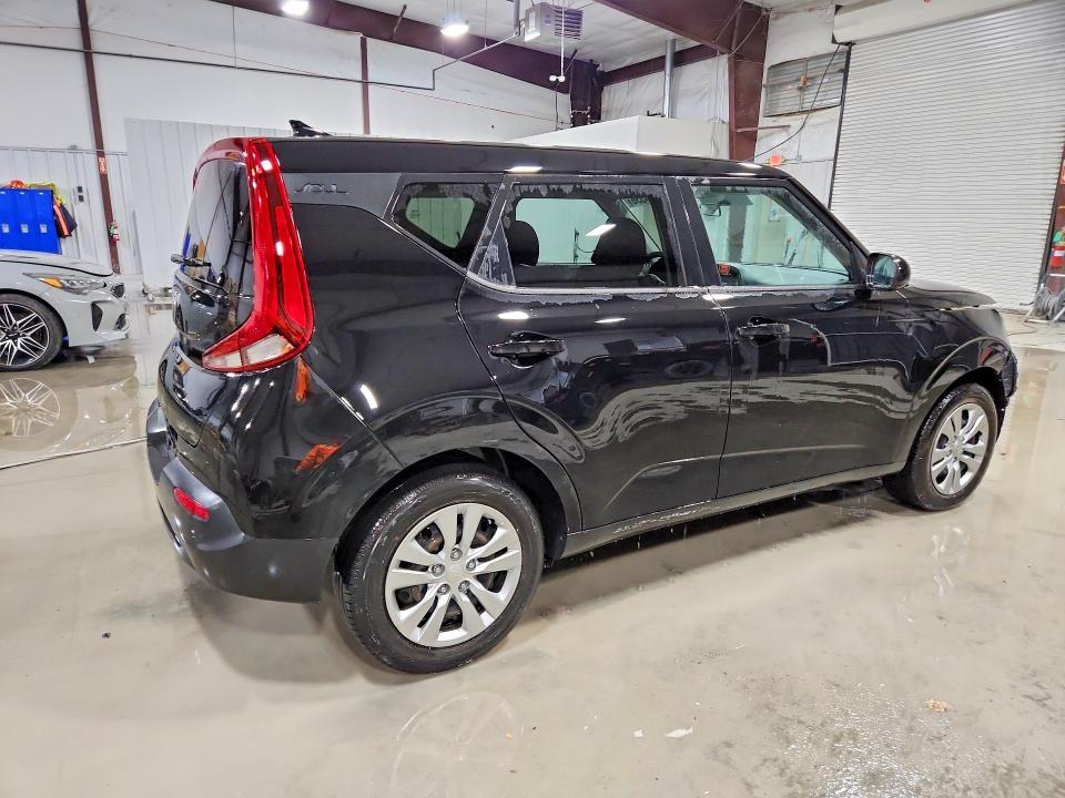 2022 Kia Soul VIN KNDJ23AU1N7153728 COPART salvage auction — FRONT END, Il - Salvage Certificate, sold $2,900 on 2026-07-15 (photo 3)