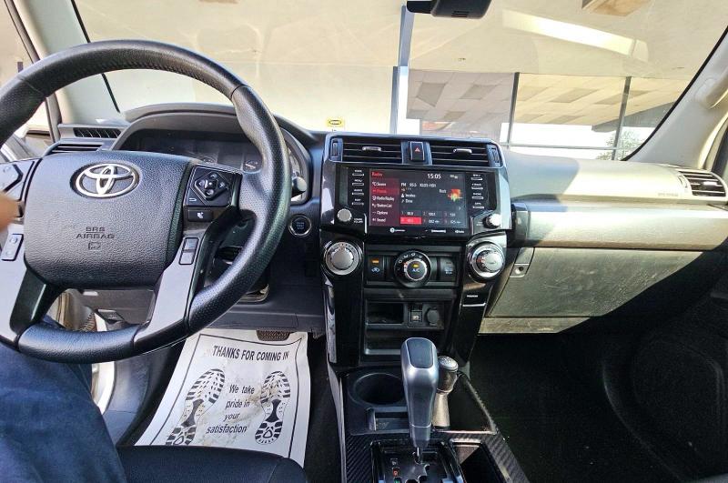 2020 Toyota 4runner VIN JTEBU5JR1L5756902 COPART salvage auction — NORMAL WEAR, Ca - Certificate Of Title (P), sold $16,400 on 2026-07-09 (photo 9)