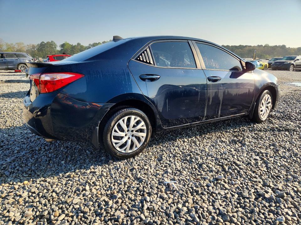 2018 Toyota Corolla VIN 5YFBURHE8JP782038 COPART salvage auction — SIDE, GA, sold $1,050 on 2026-07-21 (photo 3)