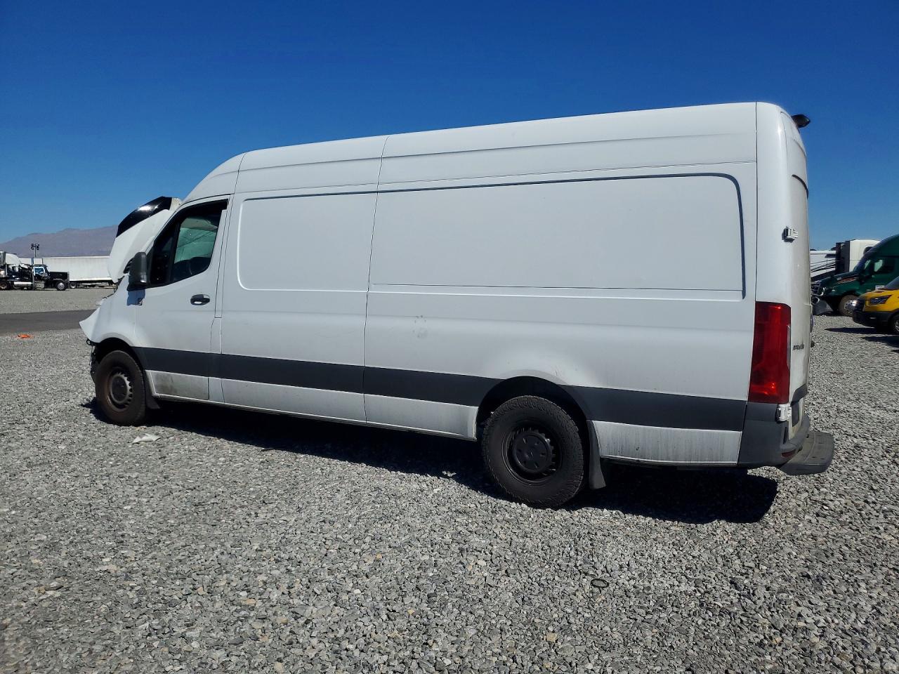 2021 Mercedes Benz Sprinter 2500 VIN W1W40CHY9MT052376 COPART salvage auction — Front End, AZ - CERT OF TITLE - SALVAGE, sold $3,300 on 2026-07-01 (photo 2)