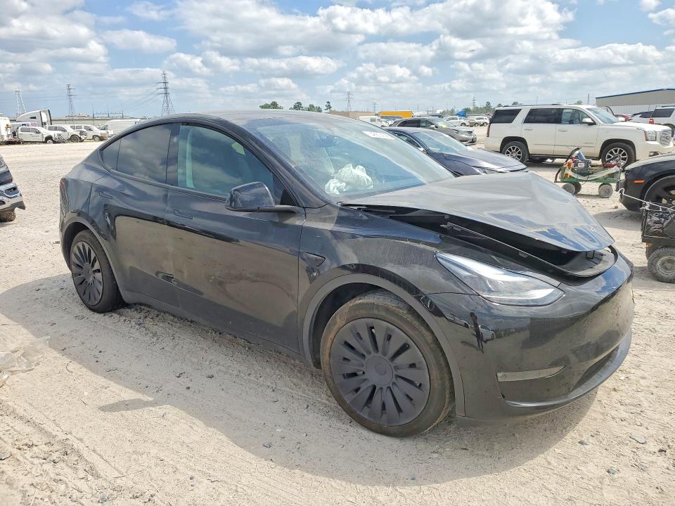 2024 Tesla Model y VIN 7SAYGDEEXRA299795 COPART salvage auction — FRONT END, Tx - Salvage Vehicle Title, sold $12,700 on 2026-07-10 (photo 4)