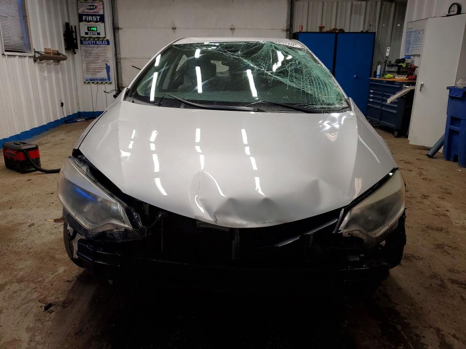 2016 Toyota Corolla VIN 5YFBURHE2GP541827 COPART salvage auction — ROLLOVER, Salvage Title, sold $450 on 2026-07-23 (photo 5)
