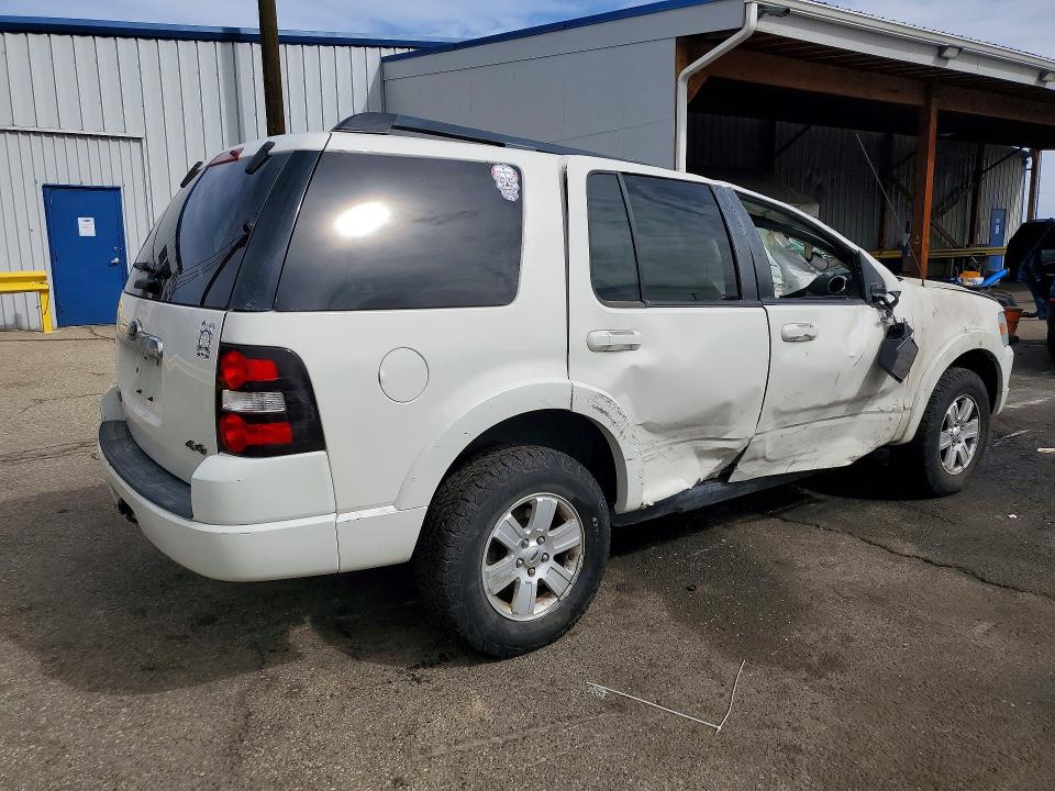 2010 Ford Explorer VIN 1FMEU7DE8AUB03553 COPART salvage auction — ROLLOVER, Co - Bill Of Sale-Parts Only, sold $400 on 2026-07-02 (photo 3)