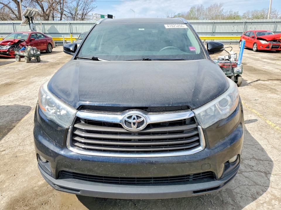 2015 Toyota Highlander VIN 5TDJKRFH5FS101430 COPART salvage auction — REAR END, KS - CERT OF TITLE-SALVAGE, sold $7,300 on 2026-07-27 (photo 5)