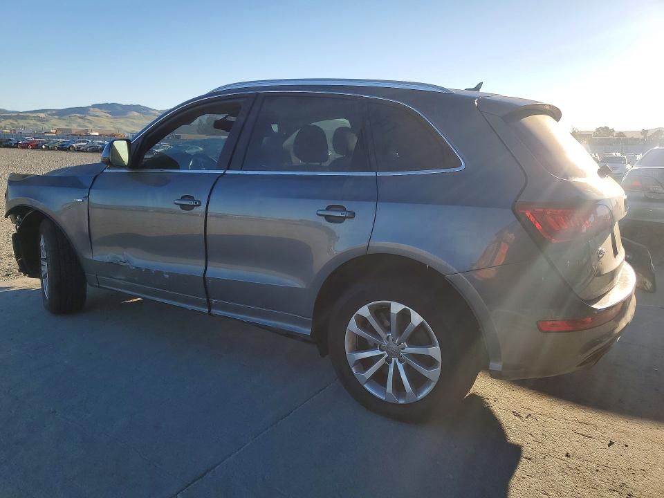 2013 Audi Q5 VIN WA1DGAFP3DA100871 COPART salvage auction — VANDALISM, Ca - Salvage Certificate, sold $175 on 2026-07-27 (photo 2)