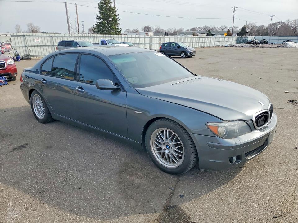2008 BMW 7 series VIN WBAHN83588DT83472 COPART salvage auction — NORMAL WEAR, MN - PARTS VEHICLE BILL OF SALE, sold $450 on 2026-07-30 (photo 4)