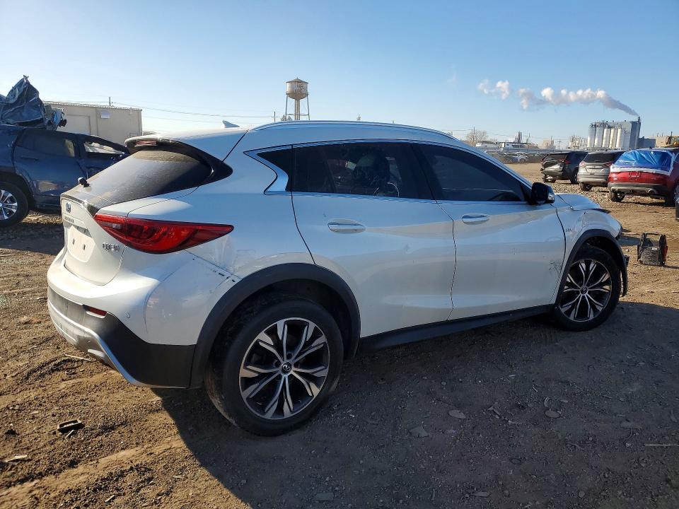2018 Infiniti Qx30 VIN SJKCH5CR5JA053704 COPART salvage auction — FRONT END, Il - Salvage Certificate, sold $1,100 on 2026-07-10 (photo 3)