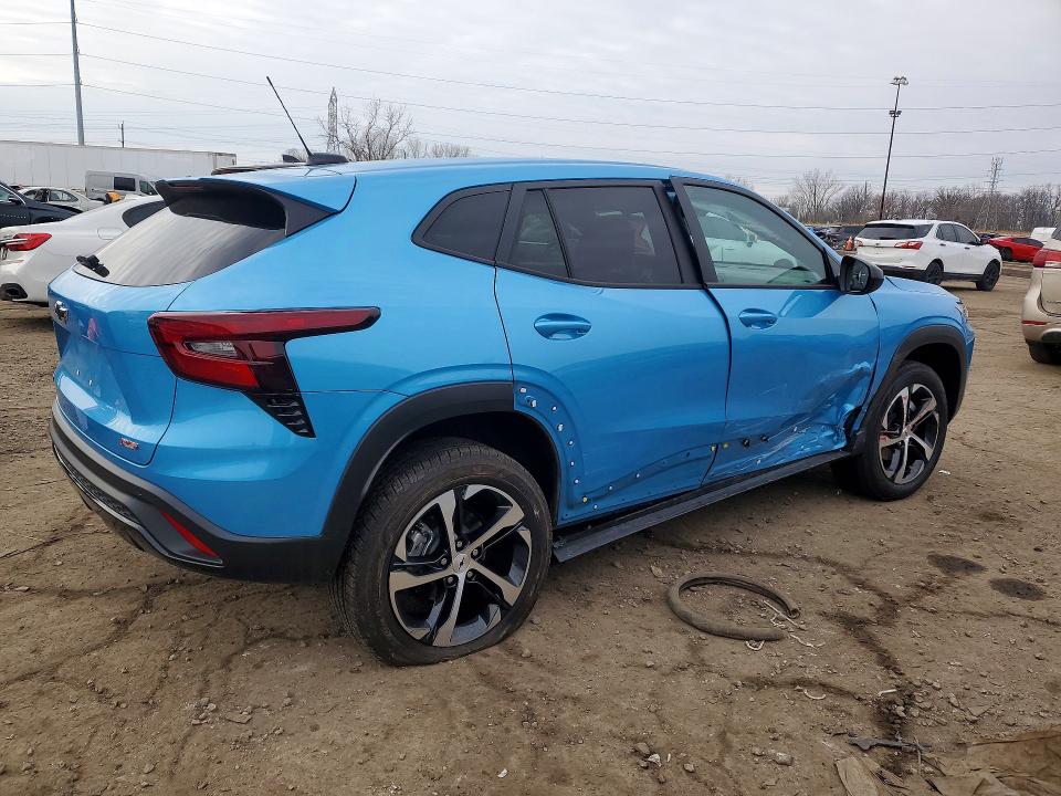 2025 Chevrolet Trax VIN KL77LGEP1SC158818 COPART salvage auction — SIDE, Mi - Cert Of Title-Salvage Vehicle, sold $7,800 on 2026-07-07 (photo 3)