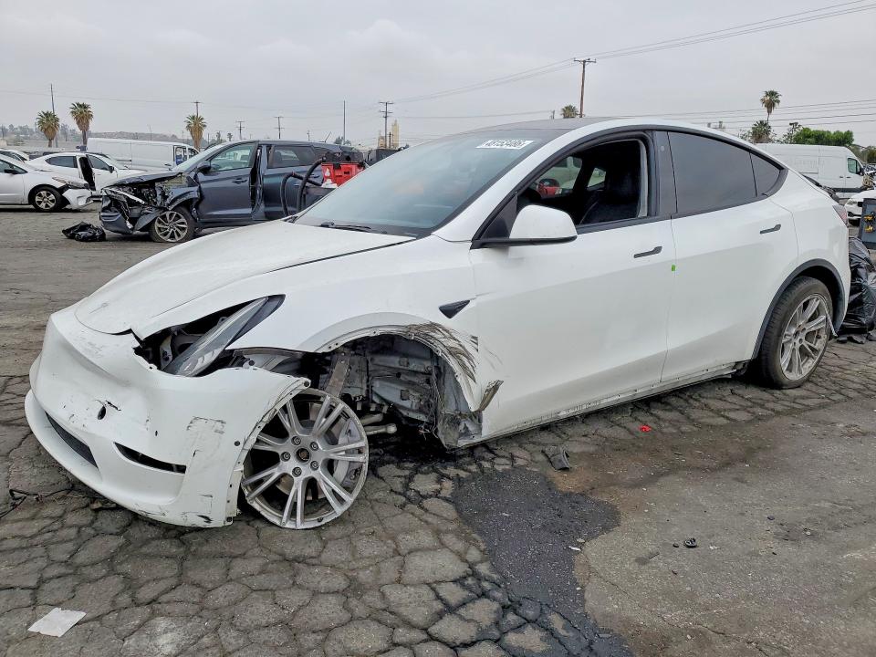 2020 Tesla VIN 5YJYGDEE6LF052619 COPART salvage auction — FRONT END, Ca - Salvage Certificate, sold $1,100 on 2026-07-23 (photo 1)