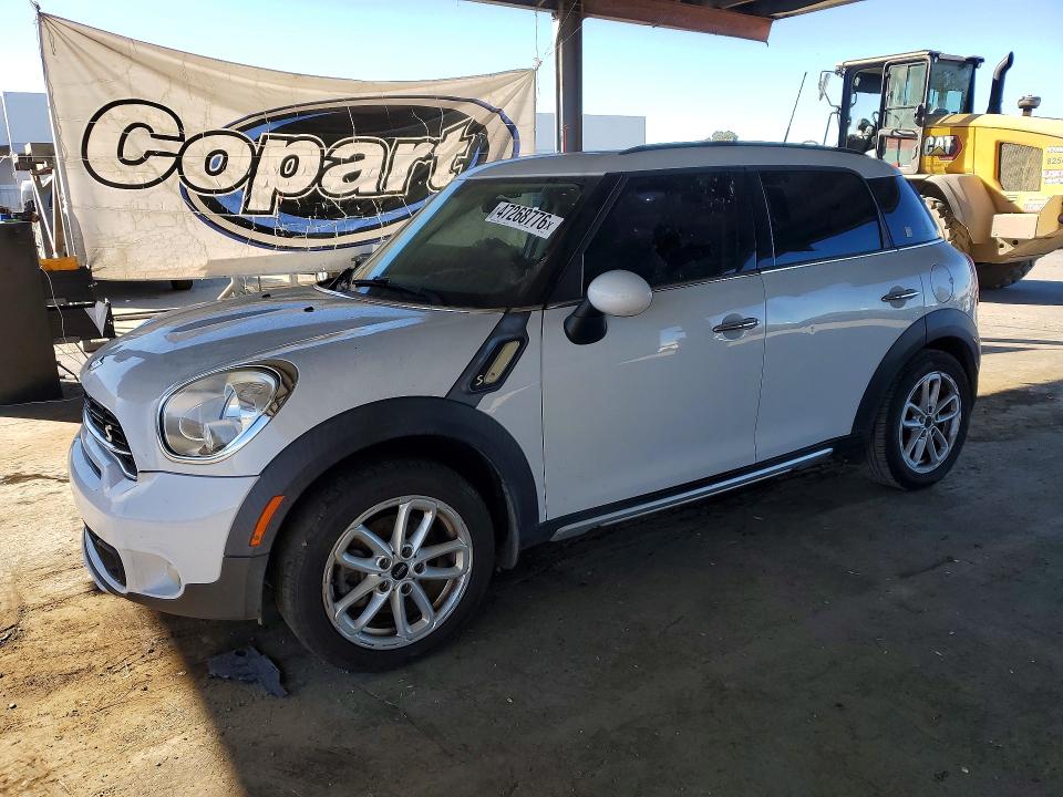 2015 Mini VIN WMWZC5C58FWT37506 COPART salvage auction — MECHANICAL, Ca - Dis/Dlr/Exp Only Clean Title, sold $2,200 on 2026-07-14 (photo 1)