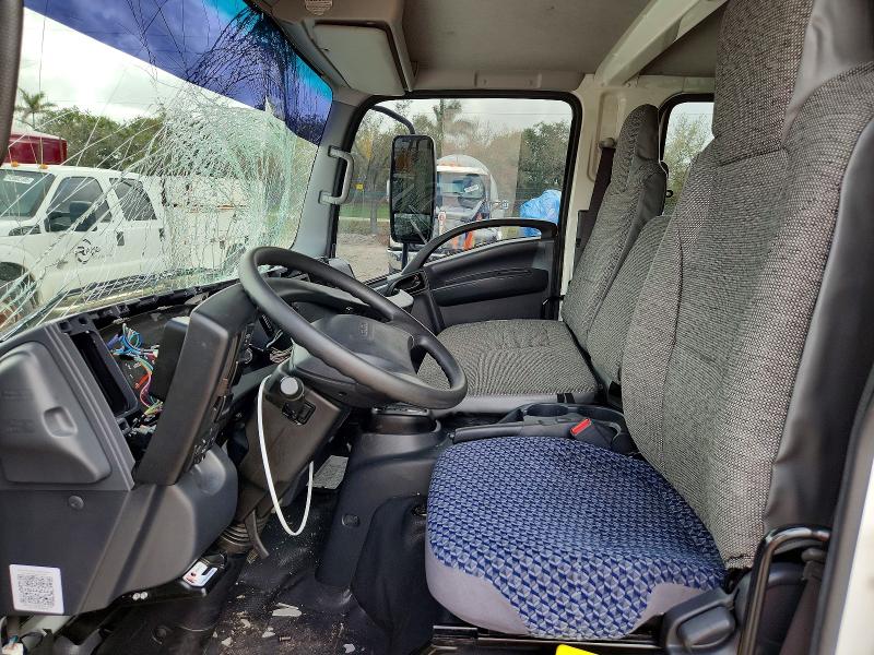 2024 Isuzu Npr VIN 54DC4J1D9RS213762 COPART salvage auction — FRONT END, Fl - Certificate Of Destruction, sold $29,200 on 2026-07-16 (photo 7)