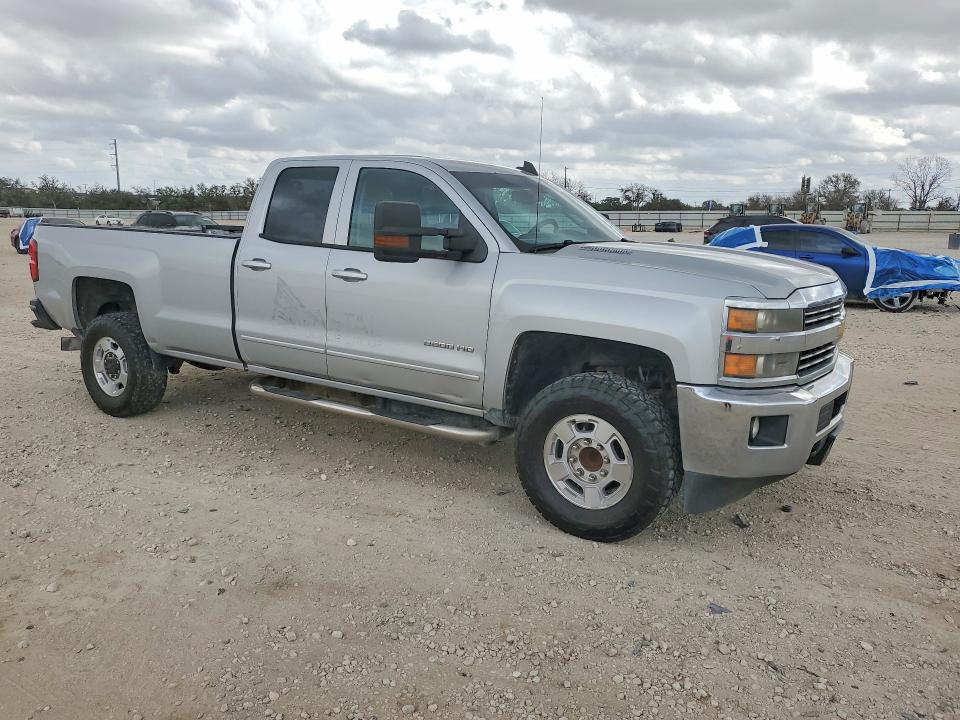 2015 Chevrolet Silverado 2500 VIN 1GC2CVE86FZ539514 COPART salvage auction — MINOR DENT/SCRATCHES, Tx - Certificate Of Title, sold $4,300 on 2026-07-02 (photo 4)