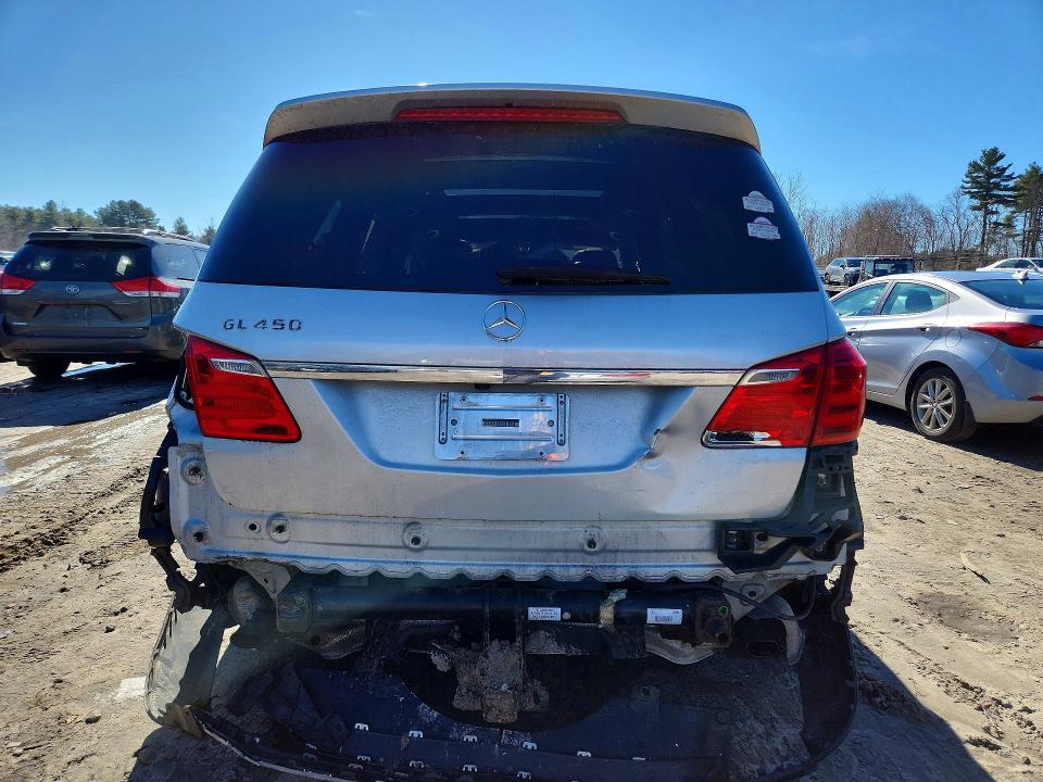 2013 Mercedes-benz Gl-klasse VIN 4JGDF7CE5DA179292 COPART salvage auction — REAR END, MA - CERTIFICATE OF TITLE (P), sold $1,000 on 2026-08-20 (photo 6)