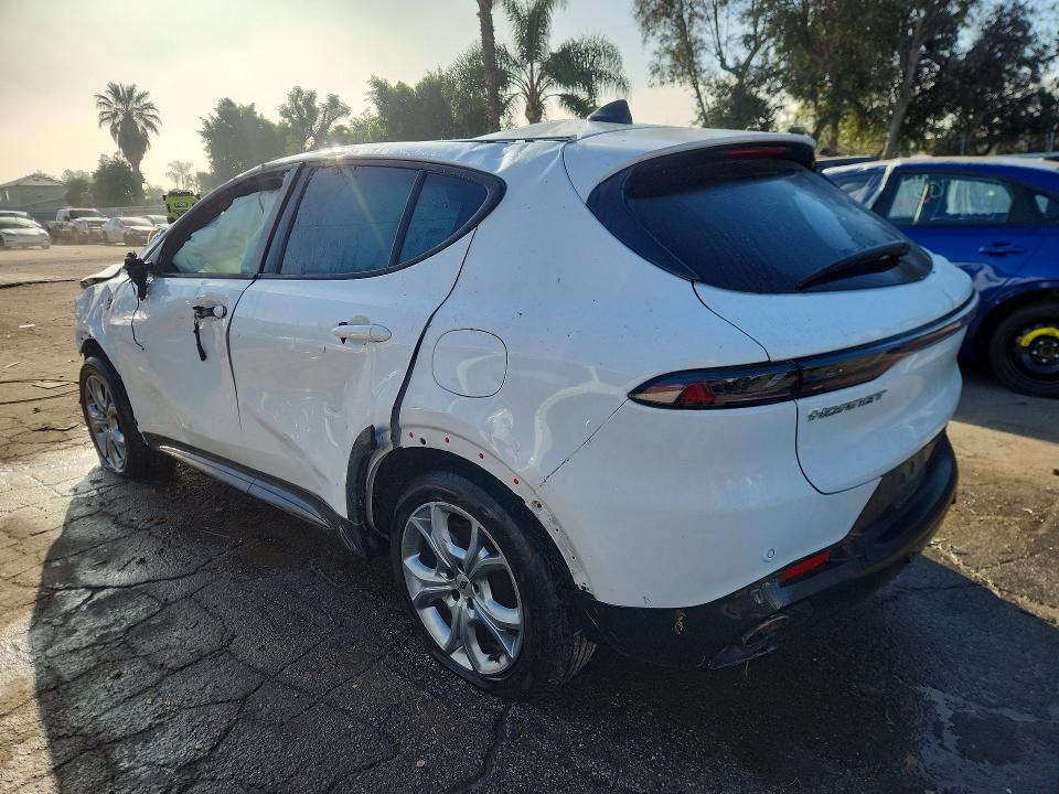 2024 Dodge Hornet VIN ZACPDFCW4R3A31787 COPART salvage auction — ROLLOVER, Ca - Non-Repairable Vehicle Cert, sold $1,450 on 2026-07-28 (photo 2)