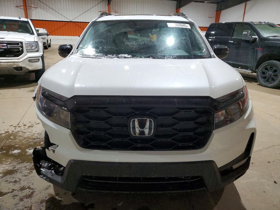 2023 Honda Passport VIN 5FNYF8H91PB503065 COPART salvage auction — FRONT END, Salvage Title, sold $6,800 on 2026-07-28 (photo 5)