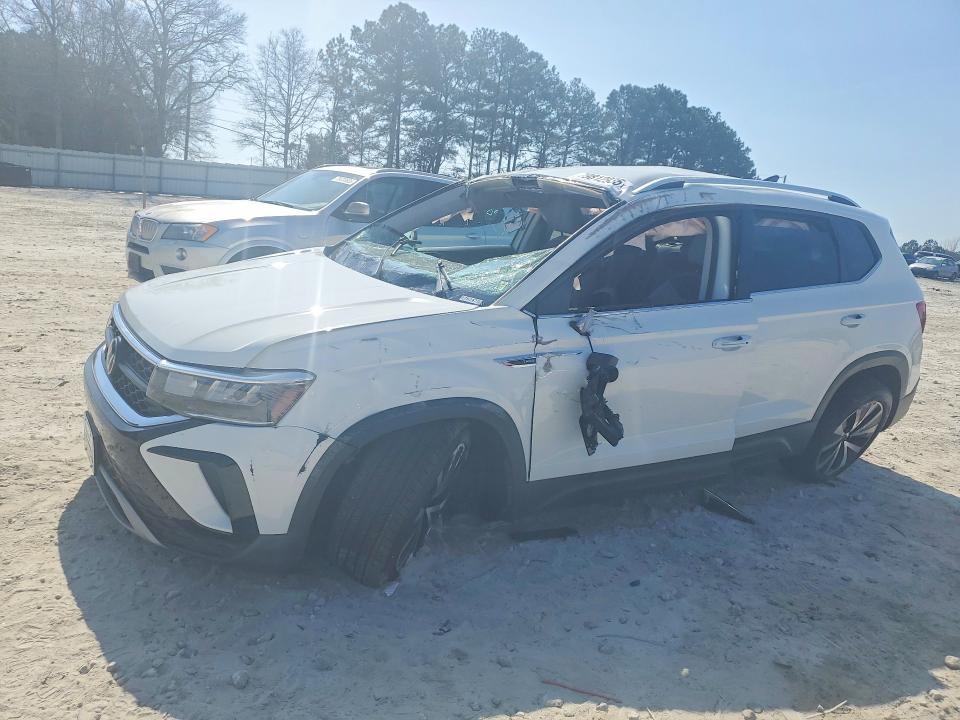 2024 Volkswagen Taos VIN 3VVSX7B26RM076247 COPART salvage auction — ROOF, Ga - Cert Of Title-Salvage, sold $5,900 on 2026-08-03 (photo 1)