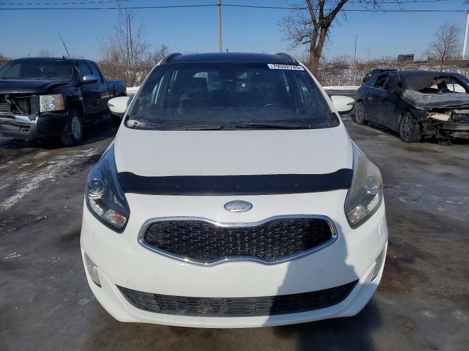 2014 Kia Rondo VIN KNAHU8A32E7053454 COPART salvage auction — MINOR DENT/SCRATCHES, Qc - Gravement Accidente, sold $625 on 2026-07-21 (photo 5)