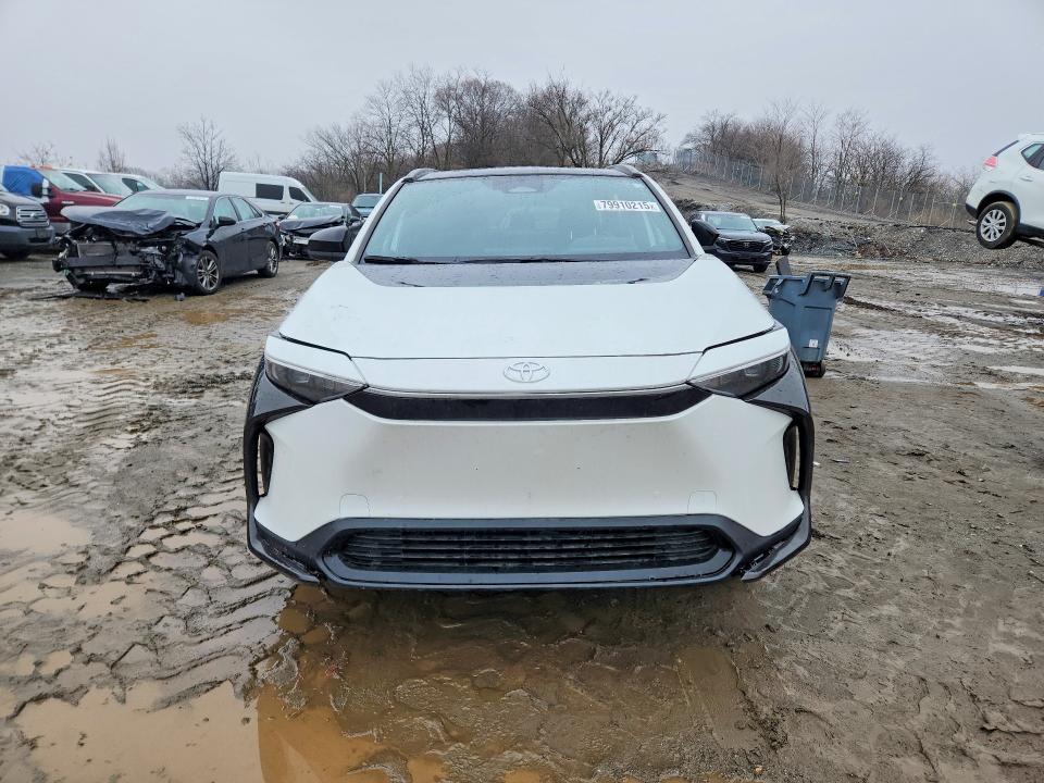 2024 Toyota Bz4x VIN JTMABACA0RA075247 COPART salvage auction — UNDERCARRIAGE, Md - Cert Of Salvage > 75% Damage, sold $1,150 on 2026-07-23 (photo 5)