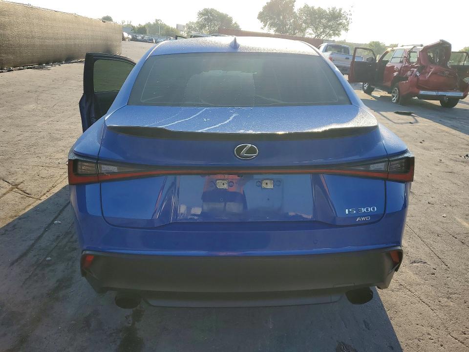 2021 Lexus Is VIN JTHC81F28M5044257 COPART salvage auction — SIDE, Fl - Cert Of Title Slvg Rebuildable, sold $4,900 on 2026-07-30 (photo 6)