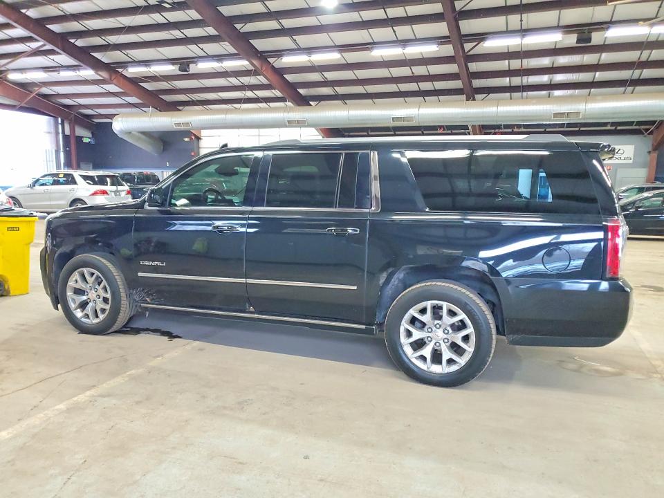 2016 Gmc Yukon xl VIN 1GKS2HKJXGR334912 COPART salvage auction — MINOR DENT/SCRATCHES, Pa - Cert Of Title, sold $7,600 on 2026-07-17 (photo 2)