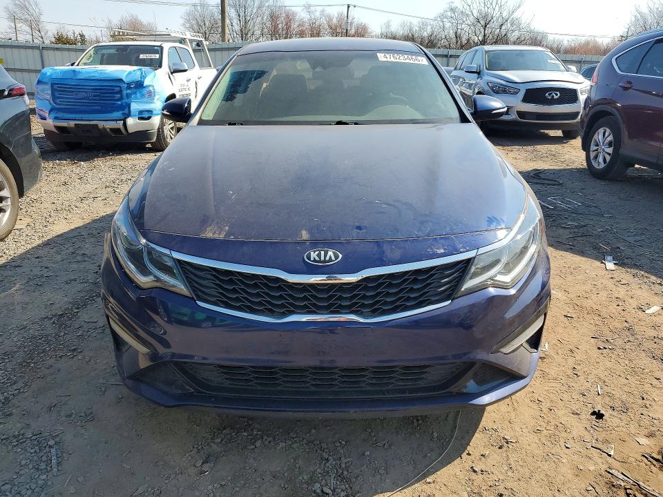 2019 Kia Optima VIN 5XXGT4L30KG303803 COPART salvage auction — VANDALISM, Oh - Cert Of Title-Salvage, sold $1,650 on 2026-07-31 (photo 5)