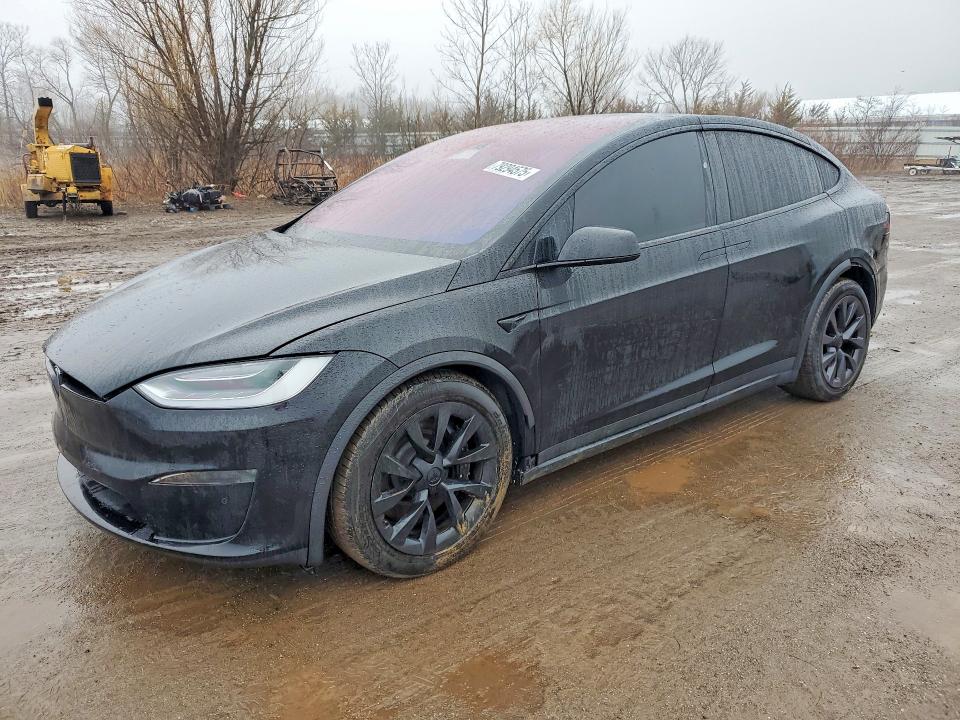 2022 Tesla Model x VIN 7SAXCDE53NF339171 — COPART salvage auction photo