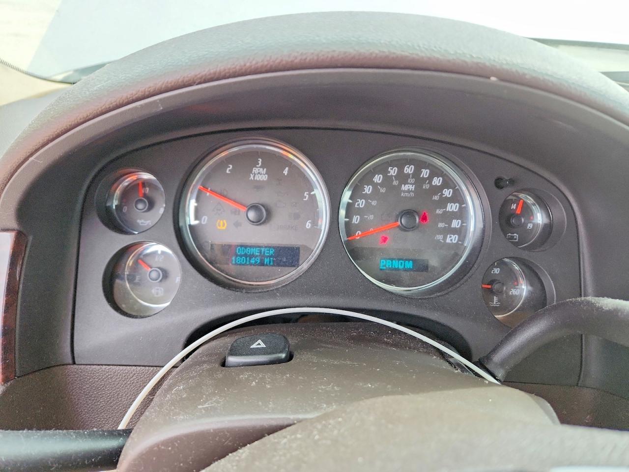 2007 GMC Yukon VIN 1GKFK63897J183688 COPART salvage auction — Side, KS - CERT OF TITLE-SALVAGE, sold $1,400 on 2026-07-02 (photo 9)