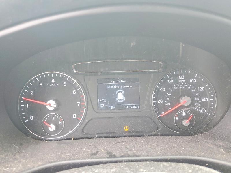 2019 Kia Sorento VIN 5XYPG4A35KG568493 COPART salvage auction — REAR END, NC - SALVAGE CERTIFICATE OF TITLE, sold $1,300 on 2026-07-30 (photo 9)