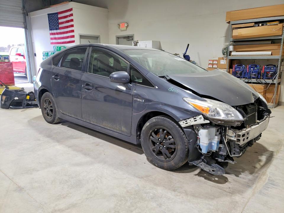 2015 Toyota Prius VIN JTDKN3DU6F0403546 COPART salvage auction — FRONT END, Va - Cert Of Title - Salvage, sold $2,650 on 2026-07-17 (photo 4)