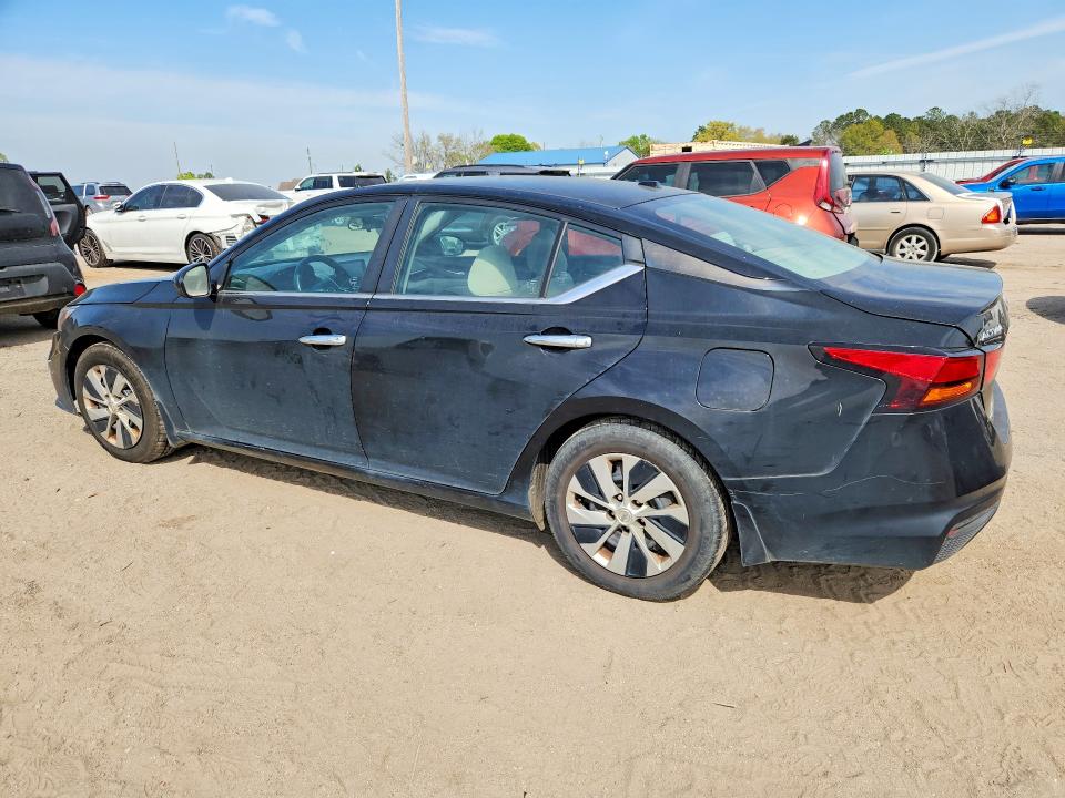 2019 Nissan Altima VIN 1N4BL4BV0KC112451 COPART salvage auction — REAR END, Al - Certificate Of Title, sold $2,300 on 2026-07-09 (photo 2)