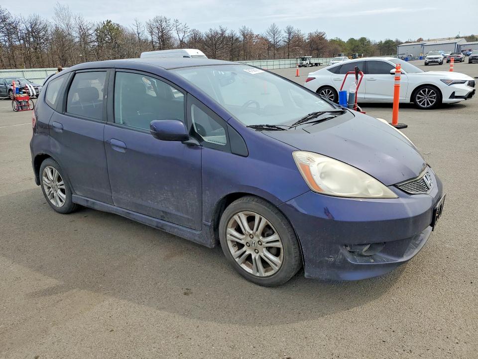 2009 Honda Fit VIN JHMGE88639S057879 COPART salvage auction — FRONT END, Ny - Certificate Of Title, sold $1,250 on 2026-07-20 (photo 4)